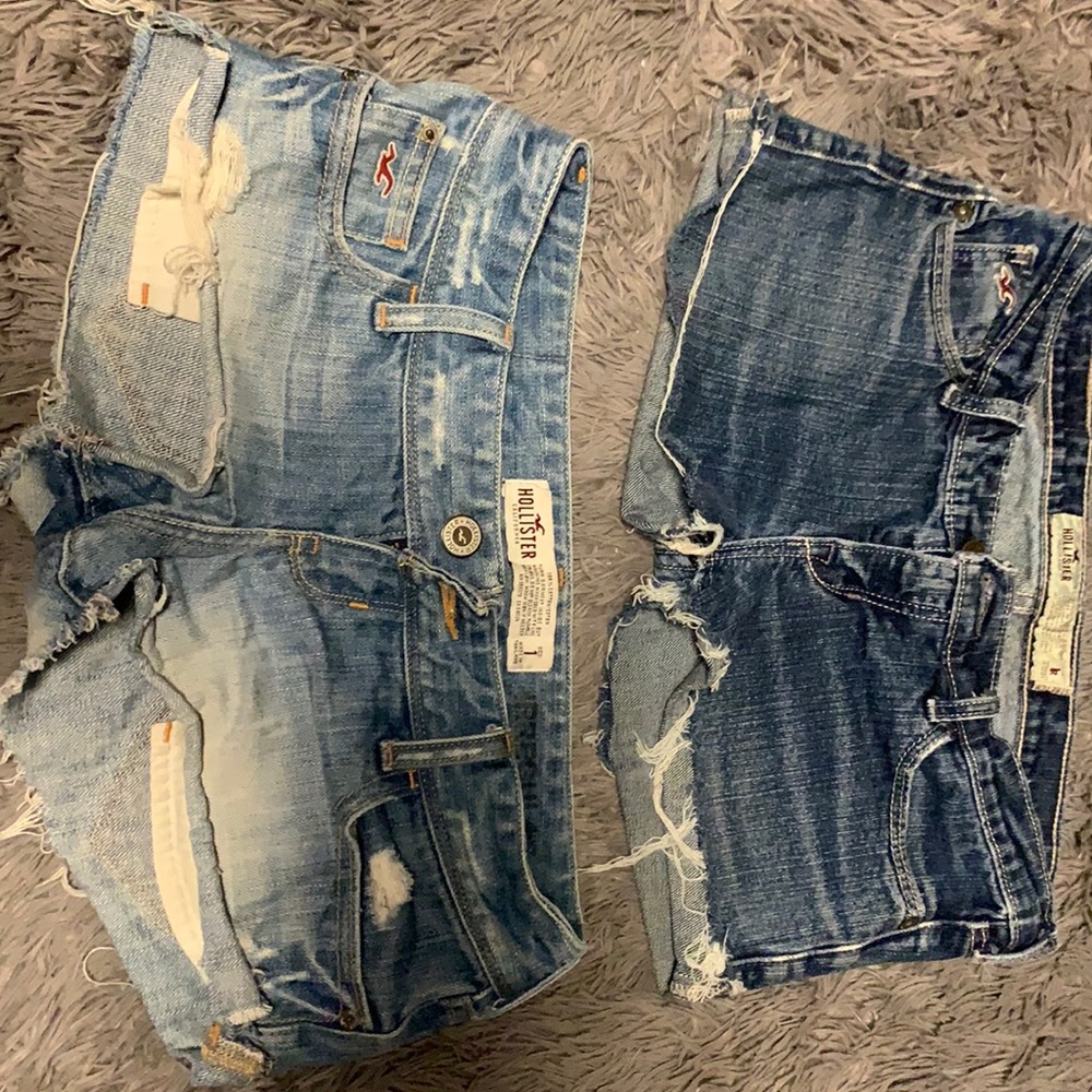 Hollister shorts 2 pair